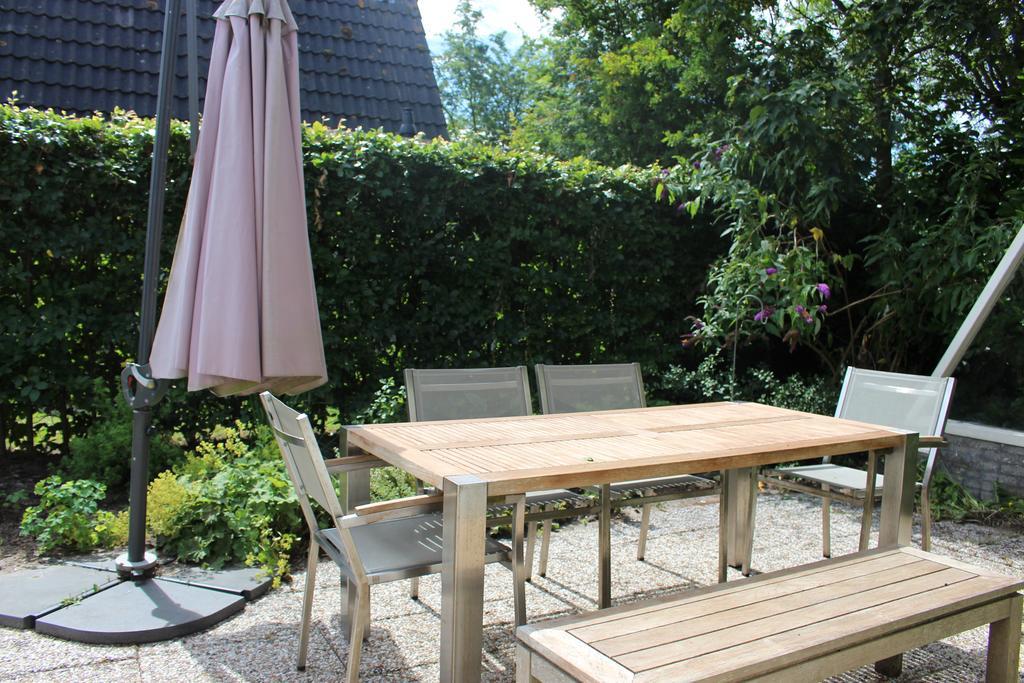אחמונד-בינן Bungalows - Bungalowpark Mooyeveld - Uniek Gelegen In De Duinen! חדר תמונה